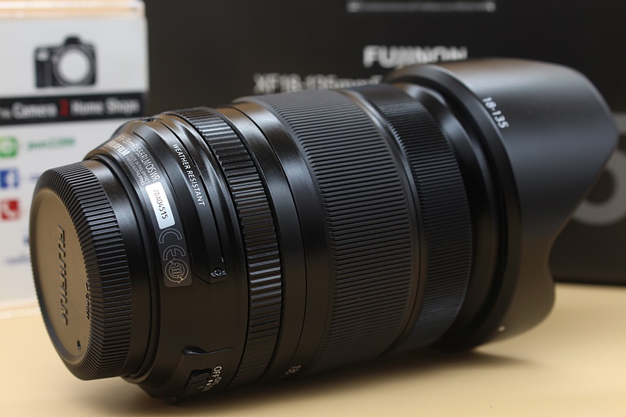 ((ขายแล้วครับ)) Lens FUJINON XF 18-135mm f3.5-5.6 R LM OIS WR อดีตประกันศูนย์ สภาพสวย หน้าเลนส์ใส ไร้ฝ้า รา อุปกรณ์ครบกล่อง  อุปกรณ์และรายละเอียดของสินค้า 